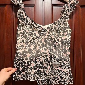 100% Silk Banana Republic women’s blouse